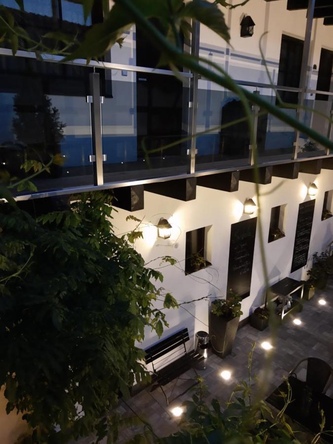 Hotel Weisses Ross Elsterwerda Eksteriør bilde