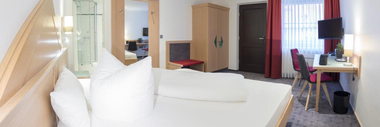 Hotel Weisses Ross Elsterwerda Eksteriør bilde